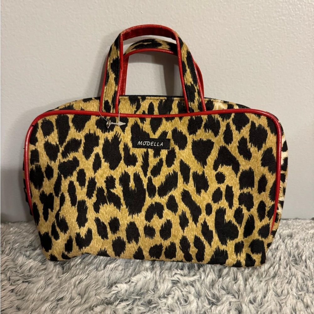Modella Leopard Print Cosmetic Bag